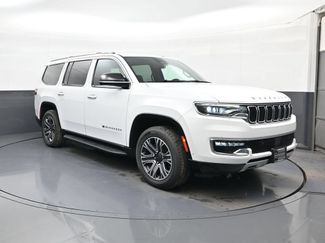 Used 2024 Jeep Wagoneer Series II w/ Flexible Seating Group RWD video 1
