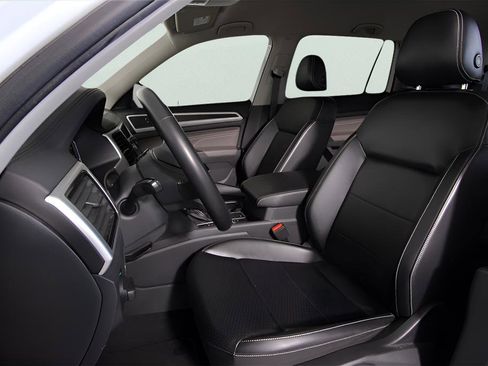 Used 2022 Volkswagen Atlas SE image 17