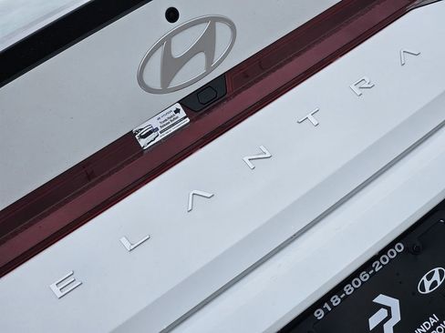 New 2026 Hyundai Elantra Sport FWD image 11