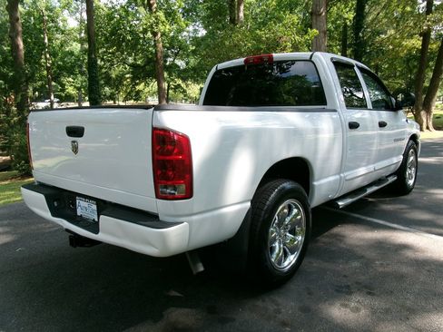 Used 2005 Dodge Ram 1500 Truck SLT RWD image 5