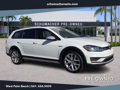 Used 2019 Volkswagen Golf Alltrack SE AWD/4WD image 1
