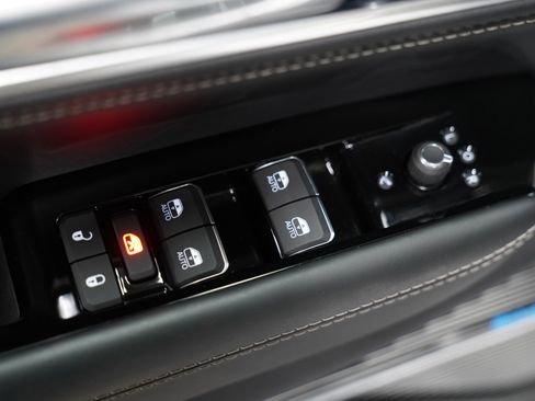 New 2026 Jeep Grand Wagoneer Summit image 20