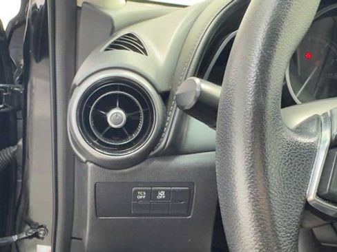 Used 2021 MAZDA CX-3 Sport FWD image 23