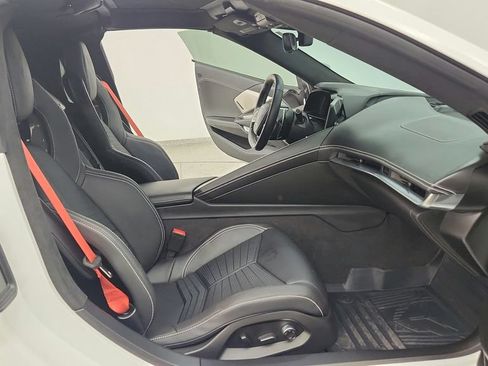 Used 2023 Chevrolet Corvette Stingray Premium Cpe w/ Z51 Performance Package RWD image 33