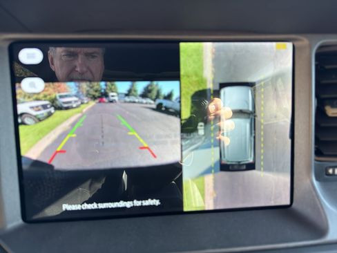 New 2025 Ford Bronco Badlands image 28