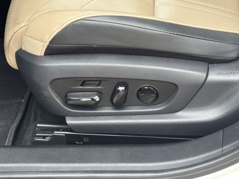 Used 2019 Lexus ES 350 Ultra Luxury w/ Accessory Package 2 image 14