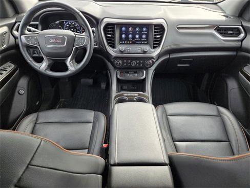 Used 2023 GMC Acadia AT4 w/ Technology Package image 9