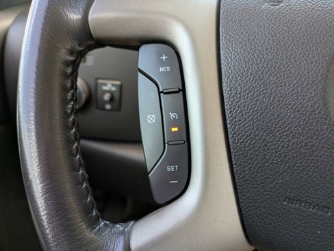 Used 2009 GMC Sierra 1500 SLE w/ Regional Value Package RWD image 19