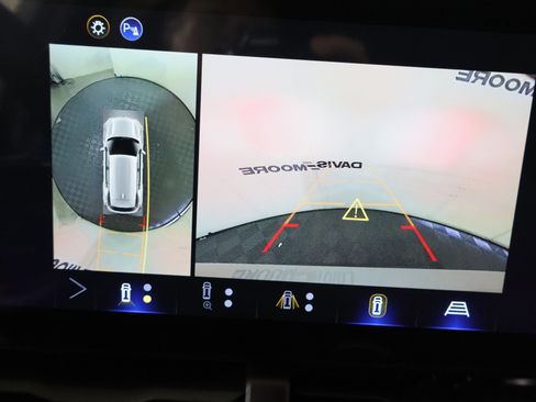 New 2026 Chevrolet Equinox LT w/ Safety and Technology Package FWD image 26
