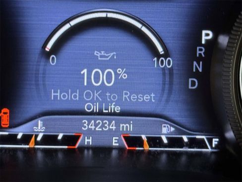 Used 2022 Jeep Cherokee Limited image 29