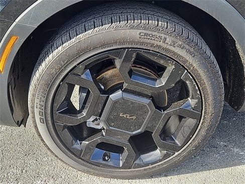 Certified 2025 Kia Sorento X-Line EX image 6