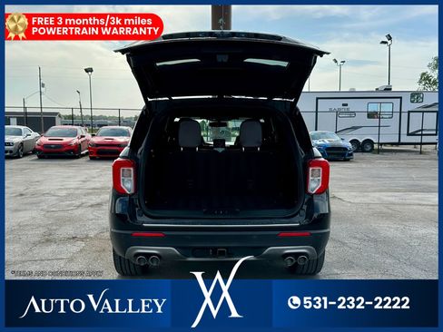 Used 2020 Ford Explorer Platinum w/ Premium Technology Package AWD/4WD image 43
