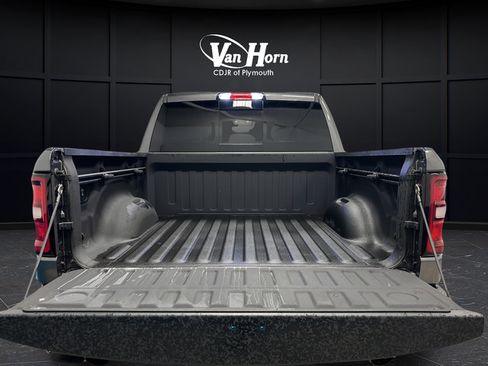 Used 2025 RAM 1500 Big Horn AWD/4WD image 27