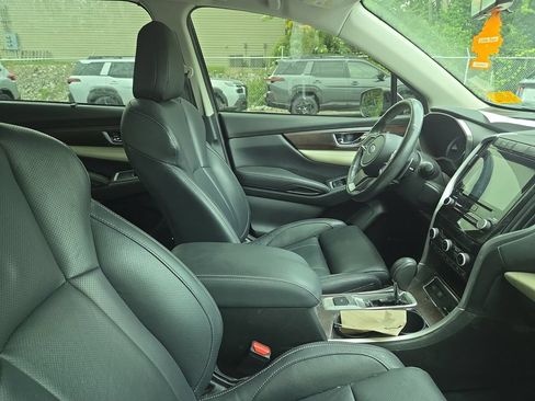 Used 2021 Subaru Ascent Touring w/ Popular Package #2 AWD/4WD image 12