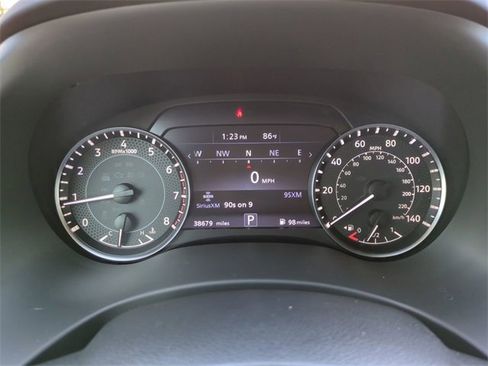 Certified 2022 Nissan Armada SL image 30