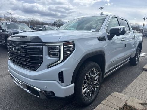 New 2026 GMC Sierra 1500 Denali Ultimate image 3