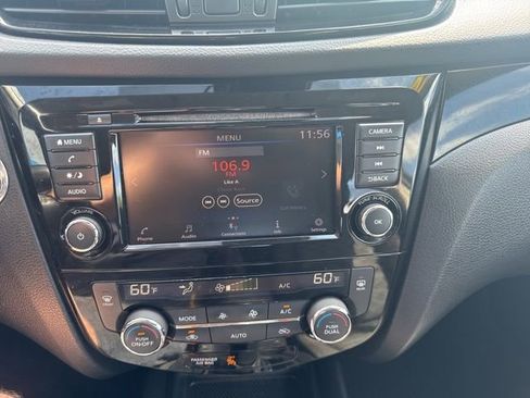 Used 2019 Nissan Rogue Sport SV w/ All-Weather Package AWD/4WD image 5