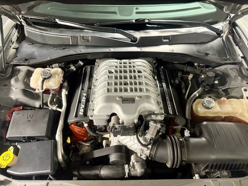 Used 2019 Dodge Charger SRT Hellcat w/ Navigation & Travel Group image 6