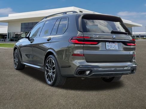 Certified 2023 BMW X7 xDrive40i w/ Executive Package image 8