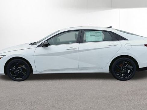 New 2026 Hyundai Elantra SEL Sport Premium w/ Cargo Package FWD image 5