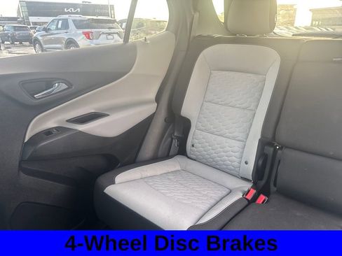 Used 2020 Chevrolet Equinox LT w/ Driver Convenience Package image 13