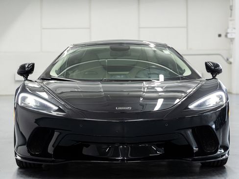 Used 2020 McLaren GT RWD image 8