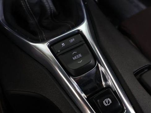 Used 2018 Chevrolet Camaro SS RWD image 28