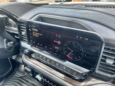 Used 2024 GMC Sierra 1500 Elevation w/ LPO, Elevation Black Package AWD/4WD image 16