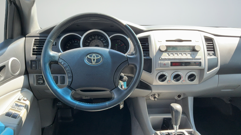 Used 2008 Toyota Tacoma PreRunner RWD image 9