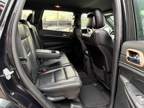 Used 2015 Jeep Grand Cherokee Limited AWD/4WD image 17