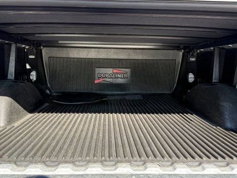 Used 2020 Chevrolet Silverado 1500 LT image 8