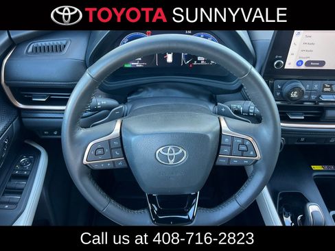 Used 2024 Toyota Grand Highlander AWD Hybrid image 18