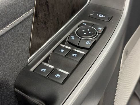 Used 2024 Ford F250 Lariat w/ Lariat Ultimate Package AWD/4WD image 26