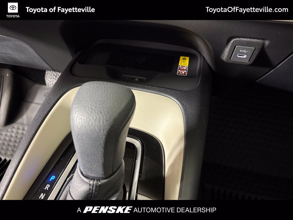 Used 2027 Toyota Corolla LE w/ LE Premium Package FWD image 36