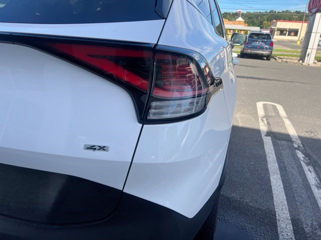 Certified 2024 Kia Sportage EX AWD/4WD image 31