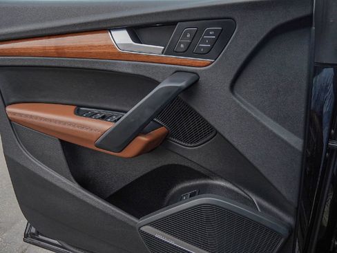 Used 2021 Audi Q5 2.0T Premium Plus w/ Premium Plus Package image 21