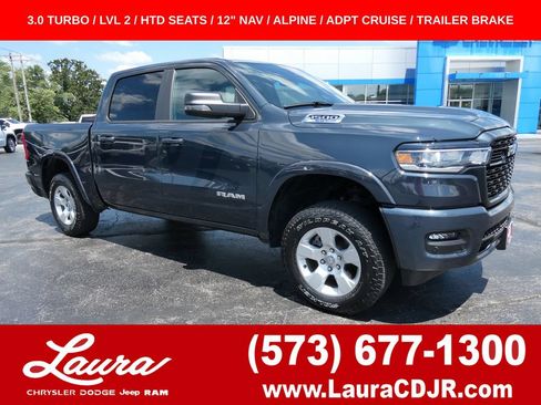Used 2025 RAM 1500 Big Horn AWD/4WD image 1