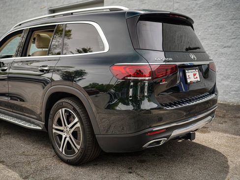 Used 2023 Mercedes-Benz GLS 450 4MATIC image 13