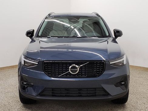 New 2026 Volvo XC40 B5 Ultra w/ Protection Package Premier image 5