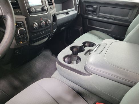 Used 2016 RAM 1500 Express image 26