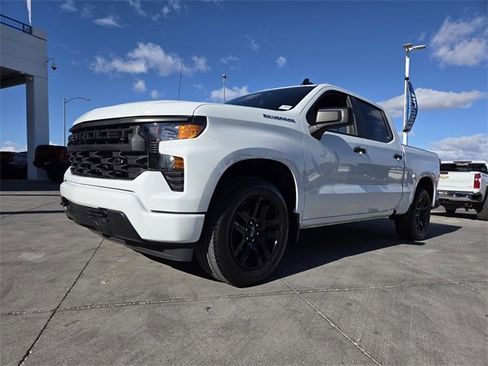 Certified 2024 Chevrolet Silverado 1500 Custom image 2