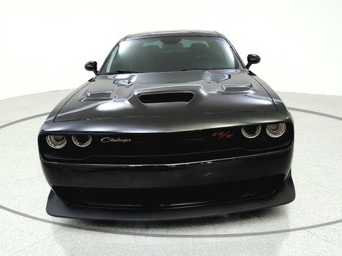 Used 2022 Dodge Challenger R/T Scat Pack RWD image 2