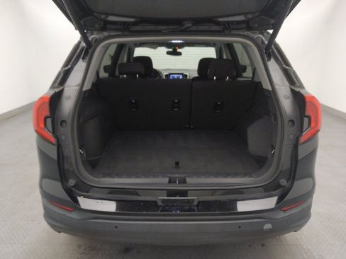 Used 2019 GMC Terrain SLE w/ Driver Convenience Package image 29
