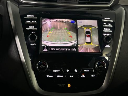 Used 2023 Nissan Murano Platinum w/ Cargo Package image 17