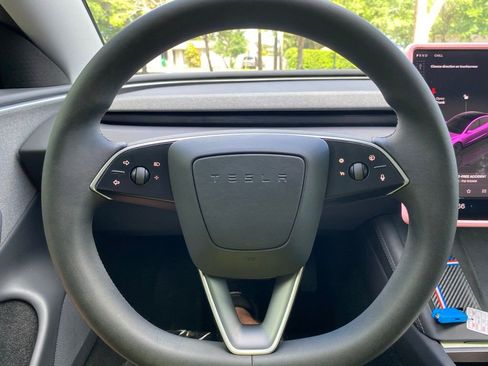 Used 2025 Tesla Model 3 RWD image 26