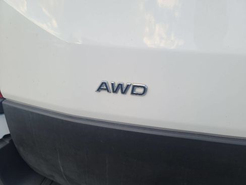 Used 2022 Ford Transit 250 148 High Roof AWD image 6
