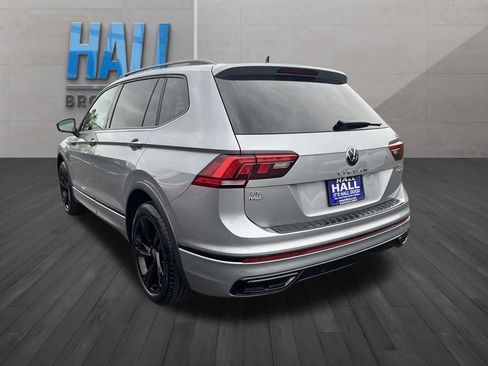 Certified 2024 Volkswagen Tiguan SE R-Line w/ MDO Package, Two-Row AWD/4WD image 4