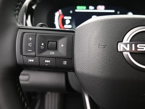 New 2026 Nissan Pathfinder SL w/ SL Premium Package image 28