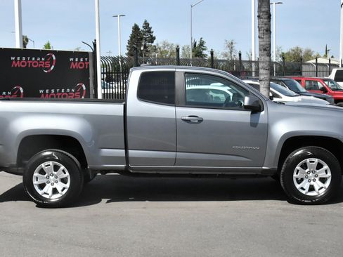 Used 2021 Chevrolet Colorado LT w/ Fleet Safety Package image 9