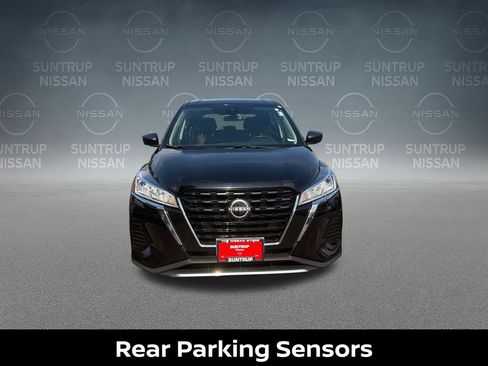 Certified 2022 Nissan Kicks S FWD image 10